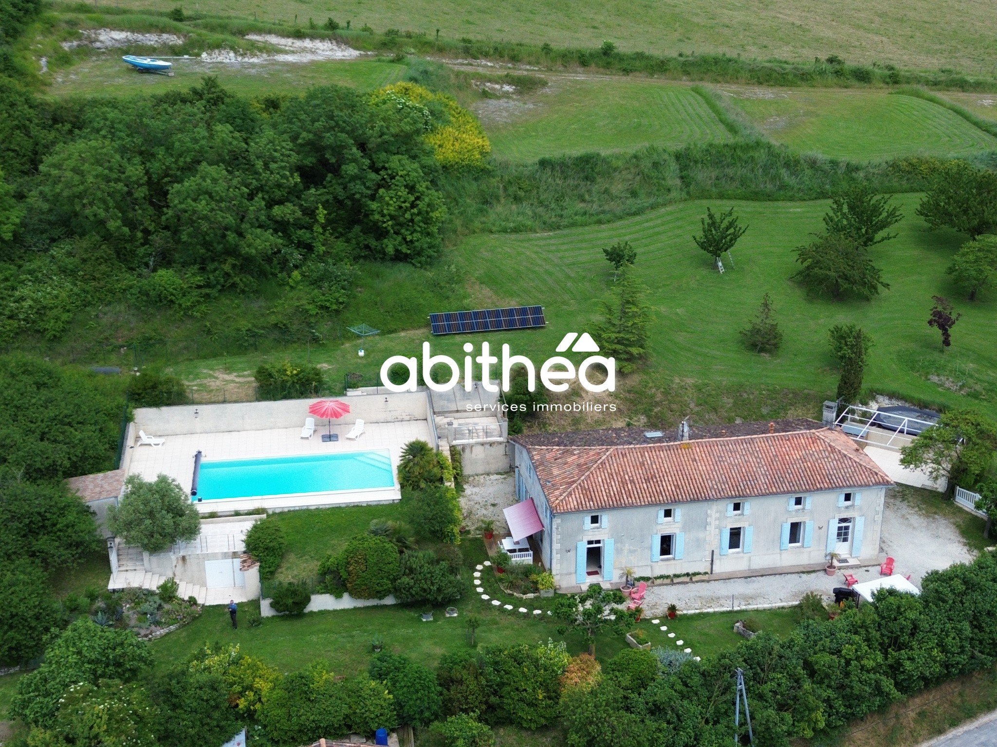 Vente Maison à Saint-Fort-sur-Gironde 11 pièces