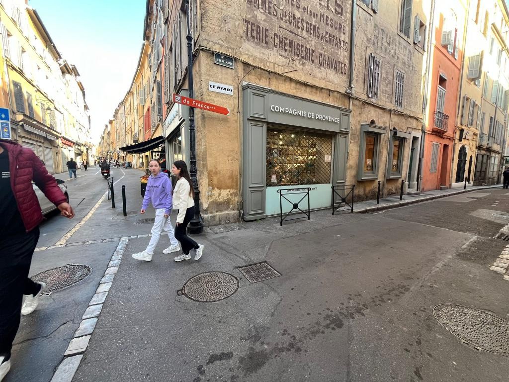 Vente Bureau / Commerce à Aix-en-Provence 0 pièce