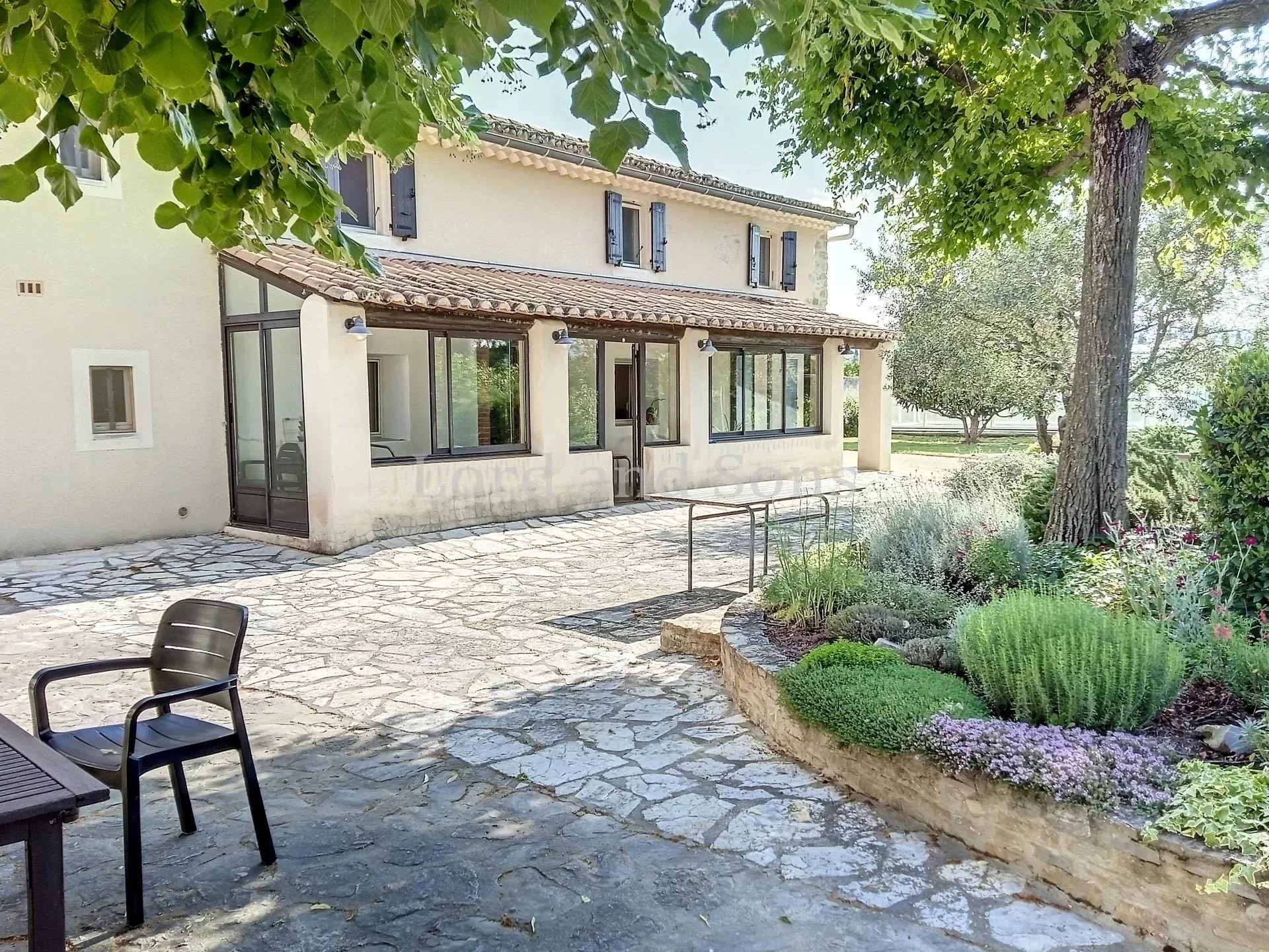 Vente Maison à Vaison-la-Romaine 9 pièces