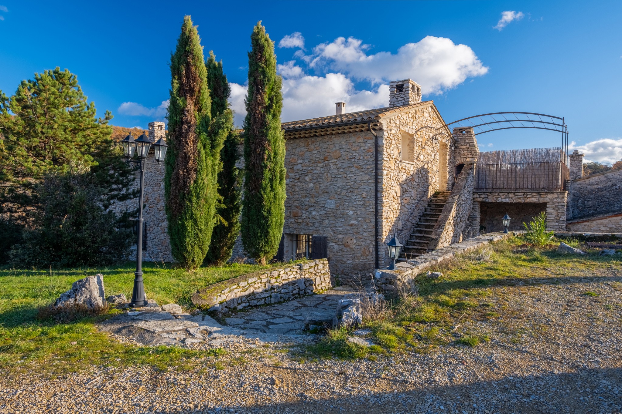 Vente Maison à Simiane-la-Rotonde 21 pièces