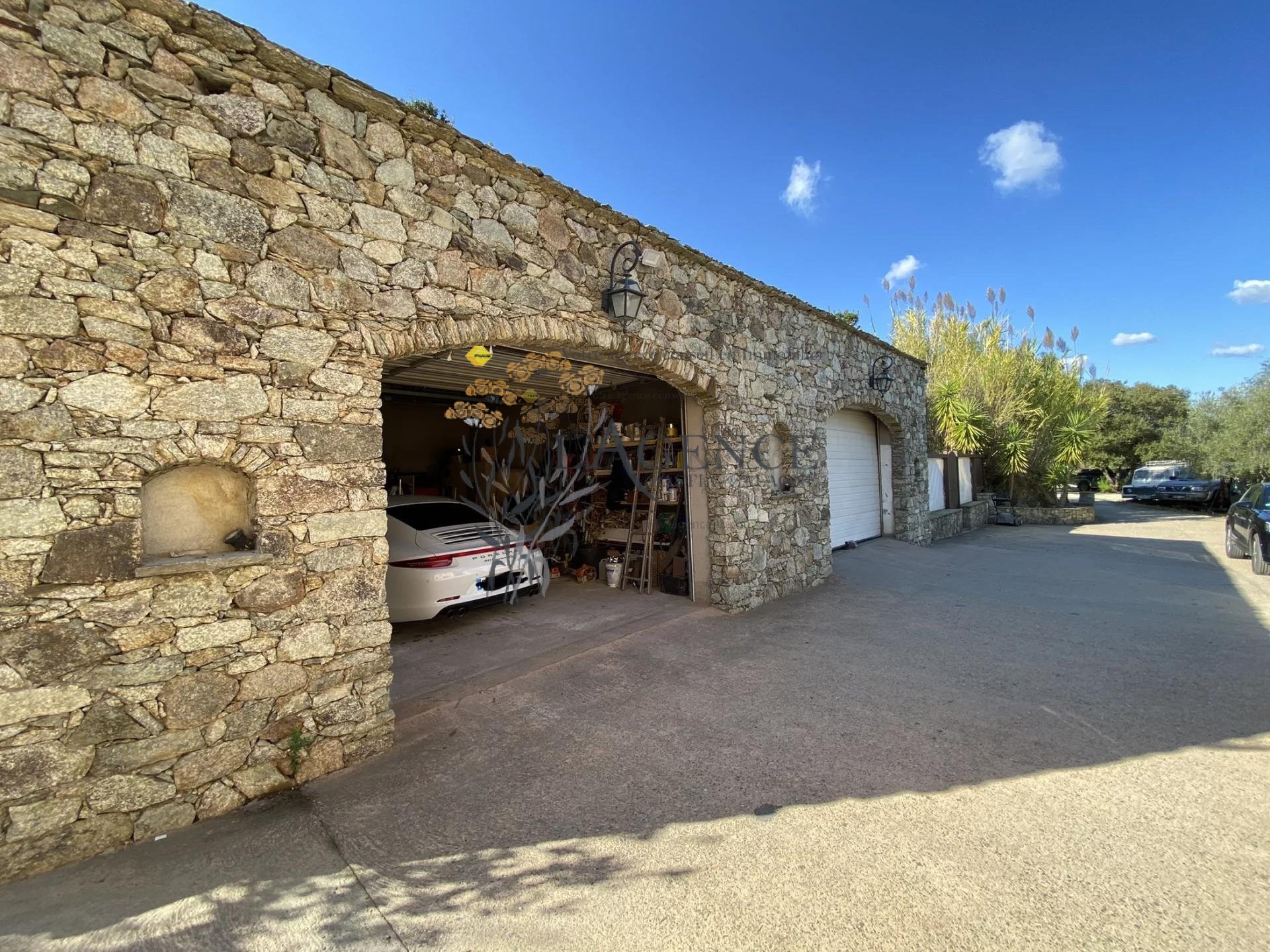 Vente Maison à Saint-Florent 0 pièce