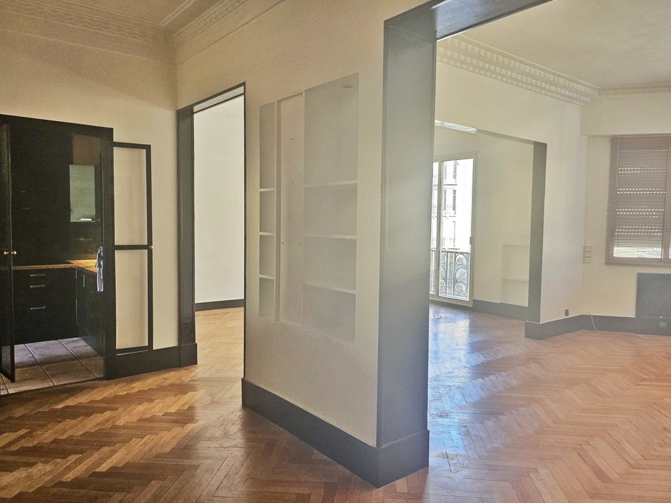 Vente Appartement à Marseille 8e arrondissement 5 pièces