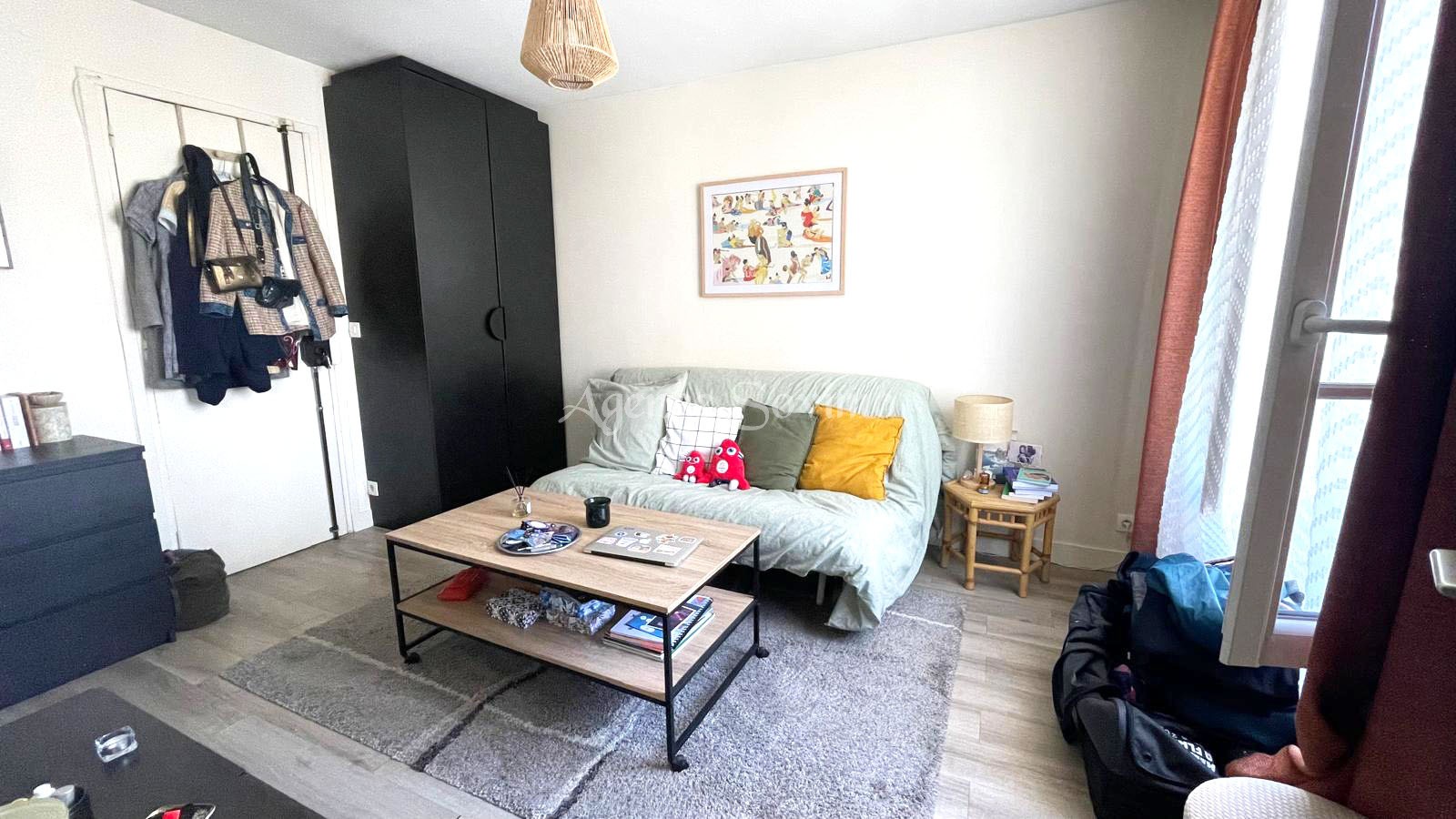 Vente Appartement à Paris Batignolles-Monceaux 17e arrondissement 1 pièce