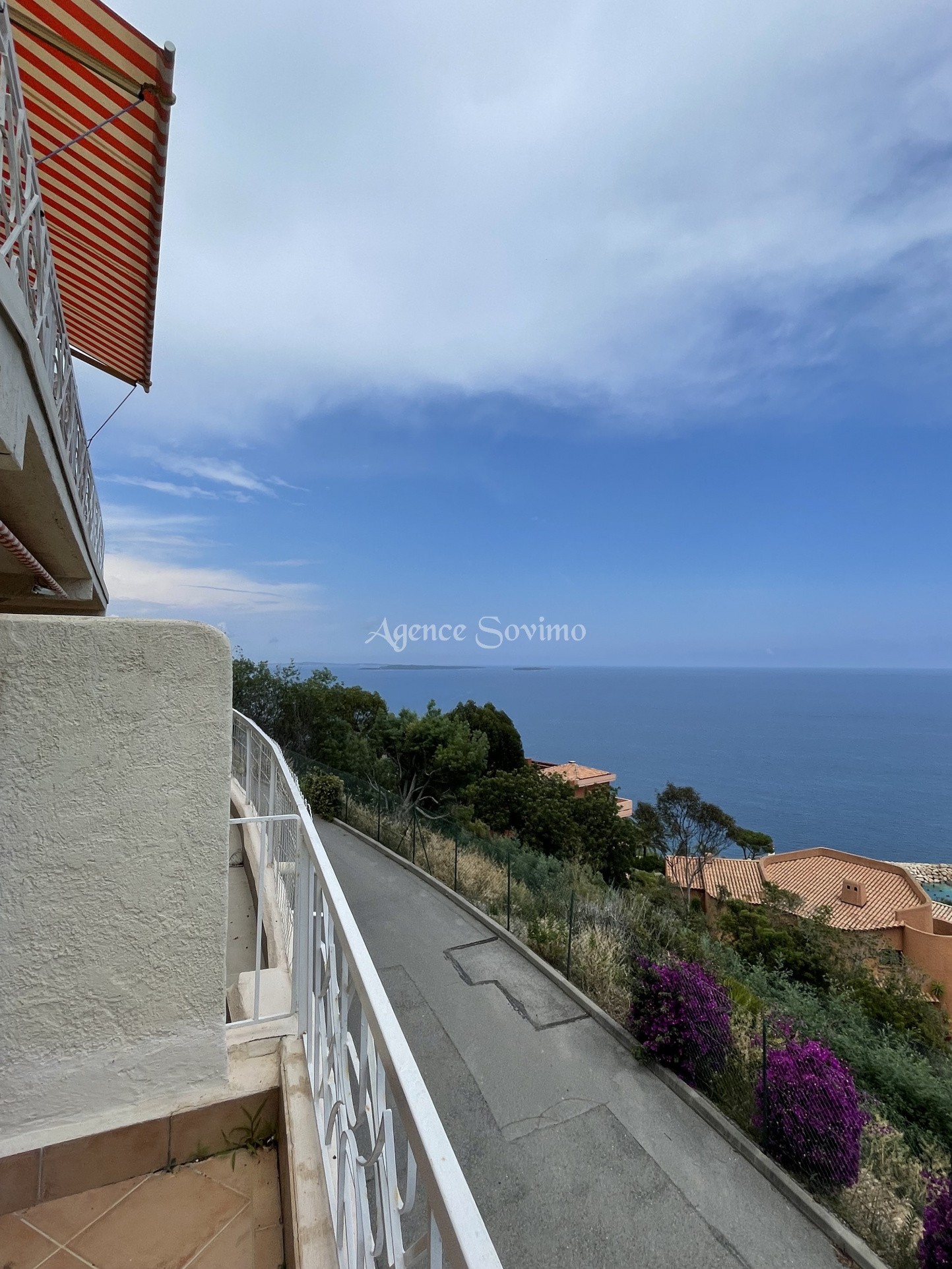 Location Appartement à Théoule-sur-Mer 1 pièce