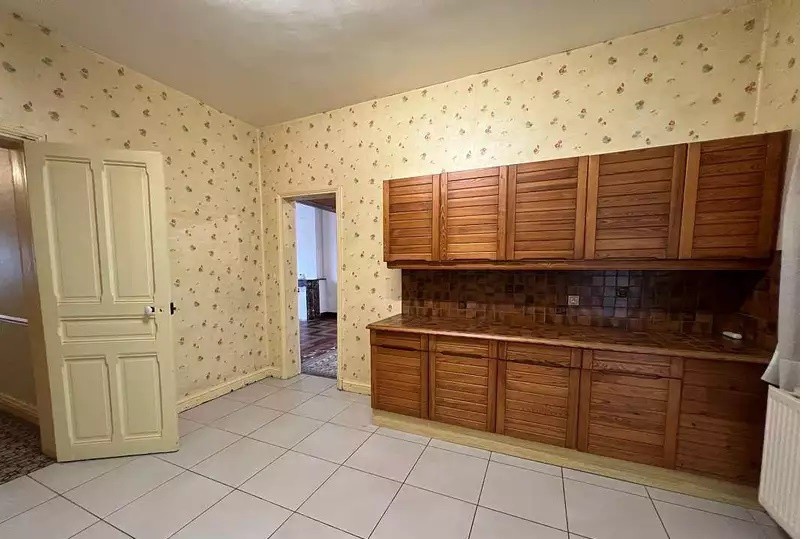 Vente Maison à Saint-Quentin 9 pièces