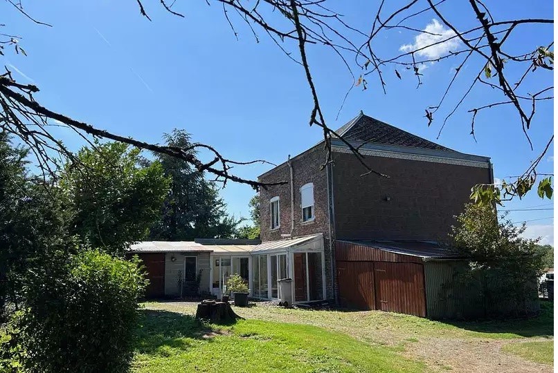 Vente Maison à Saint-Quentin 9 pièces