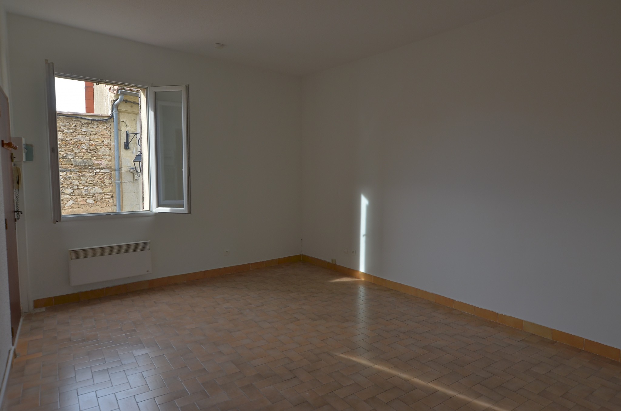 Location Appartement à Vauvert 1 pièce