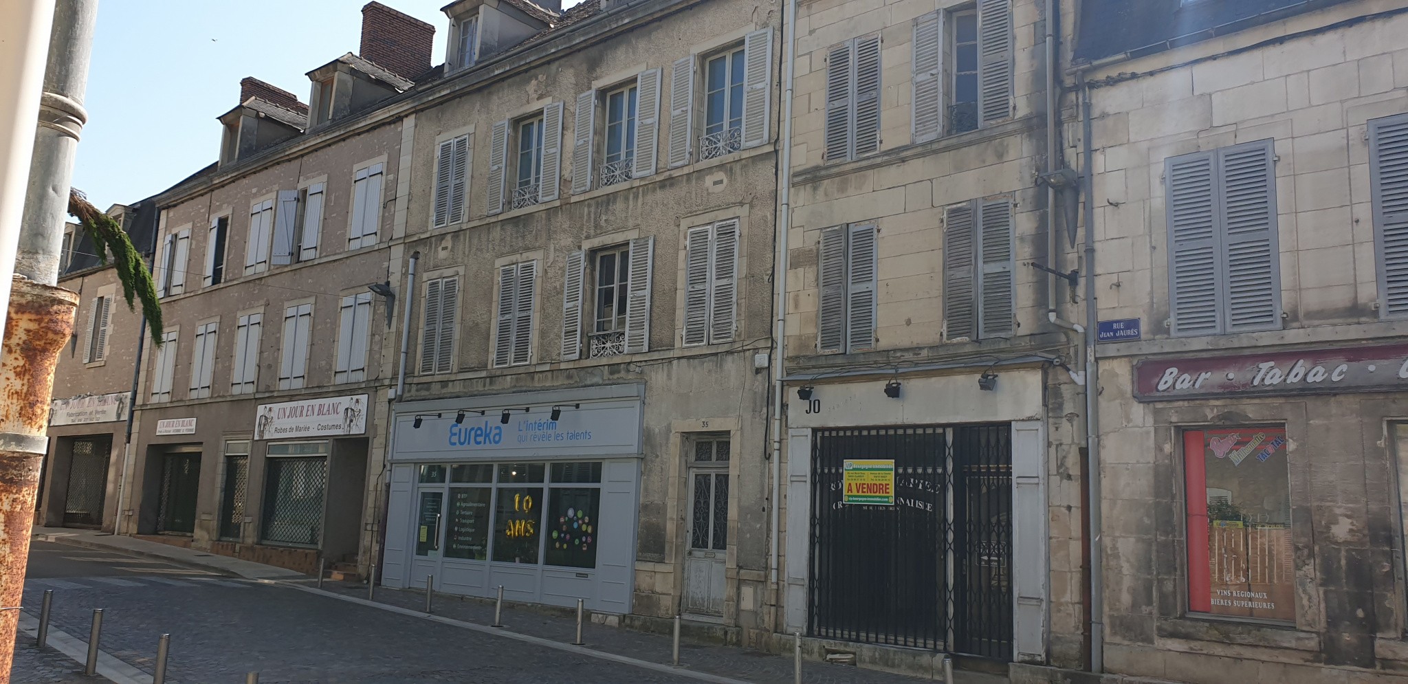 Vente Bureau / Commerce à Clamecy 0 pièce