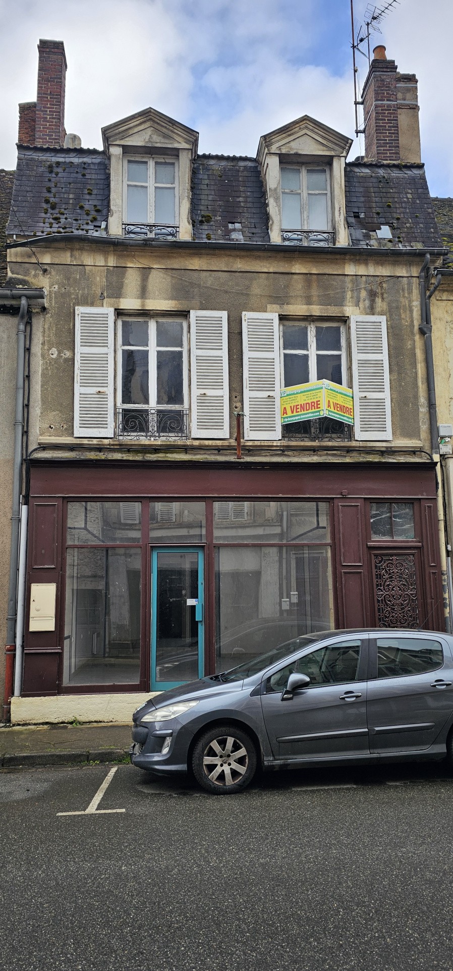 Vente Bureau / Commerce à Clamecy 14 pièces