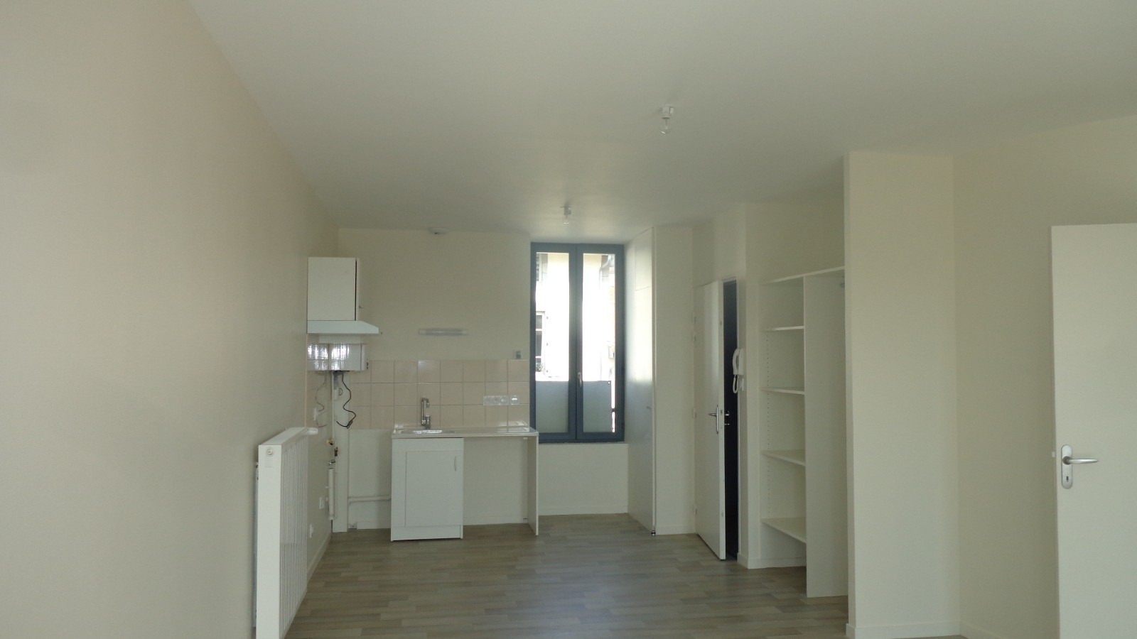 Location Appartement à Arpajon-sur-Cère 3 pièces