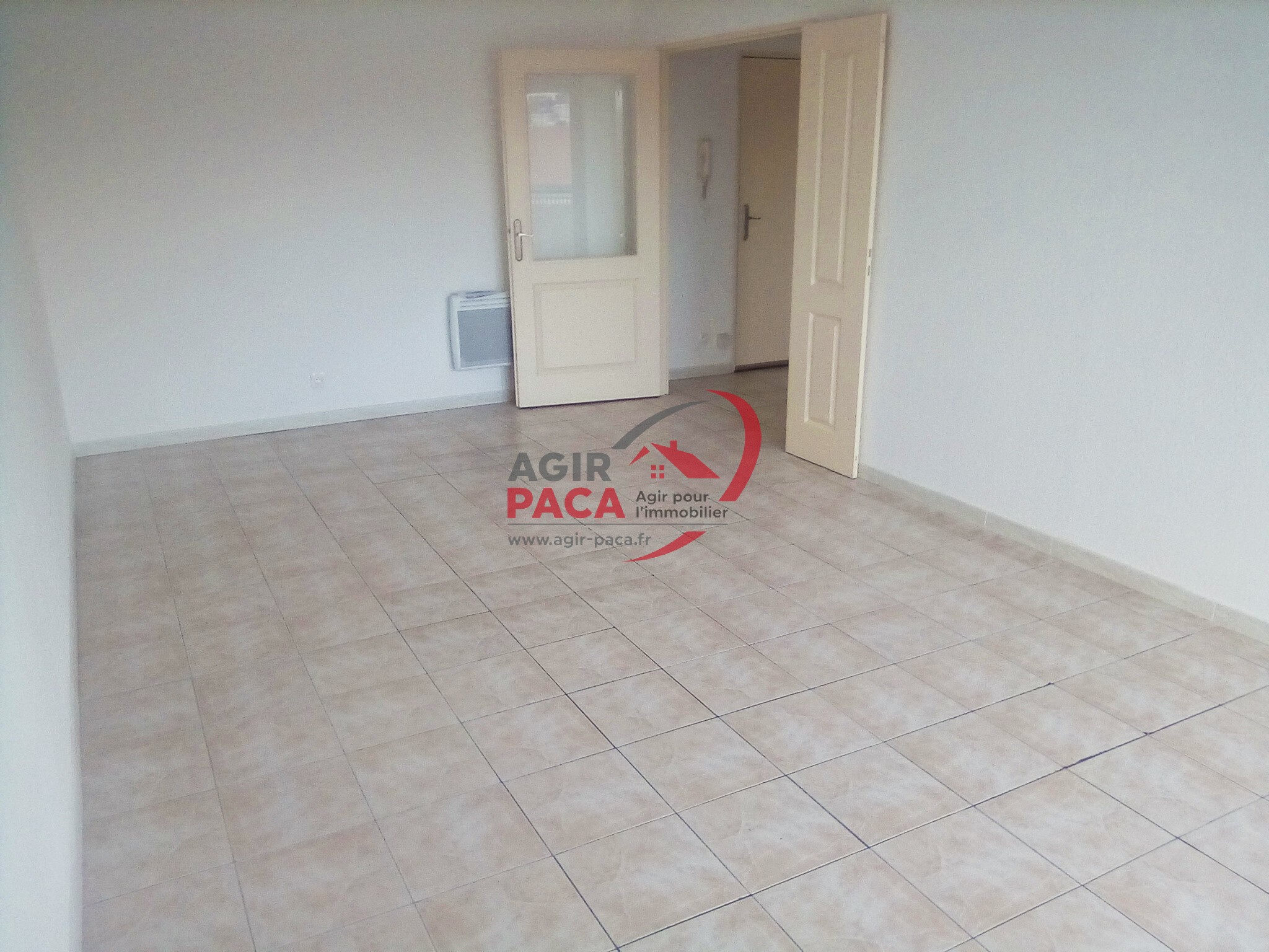 Location Appartement à Saint-Laurent-du-Var 3 pièces