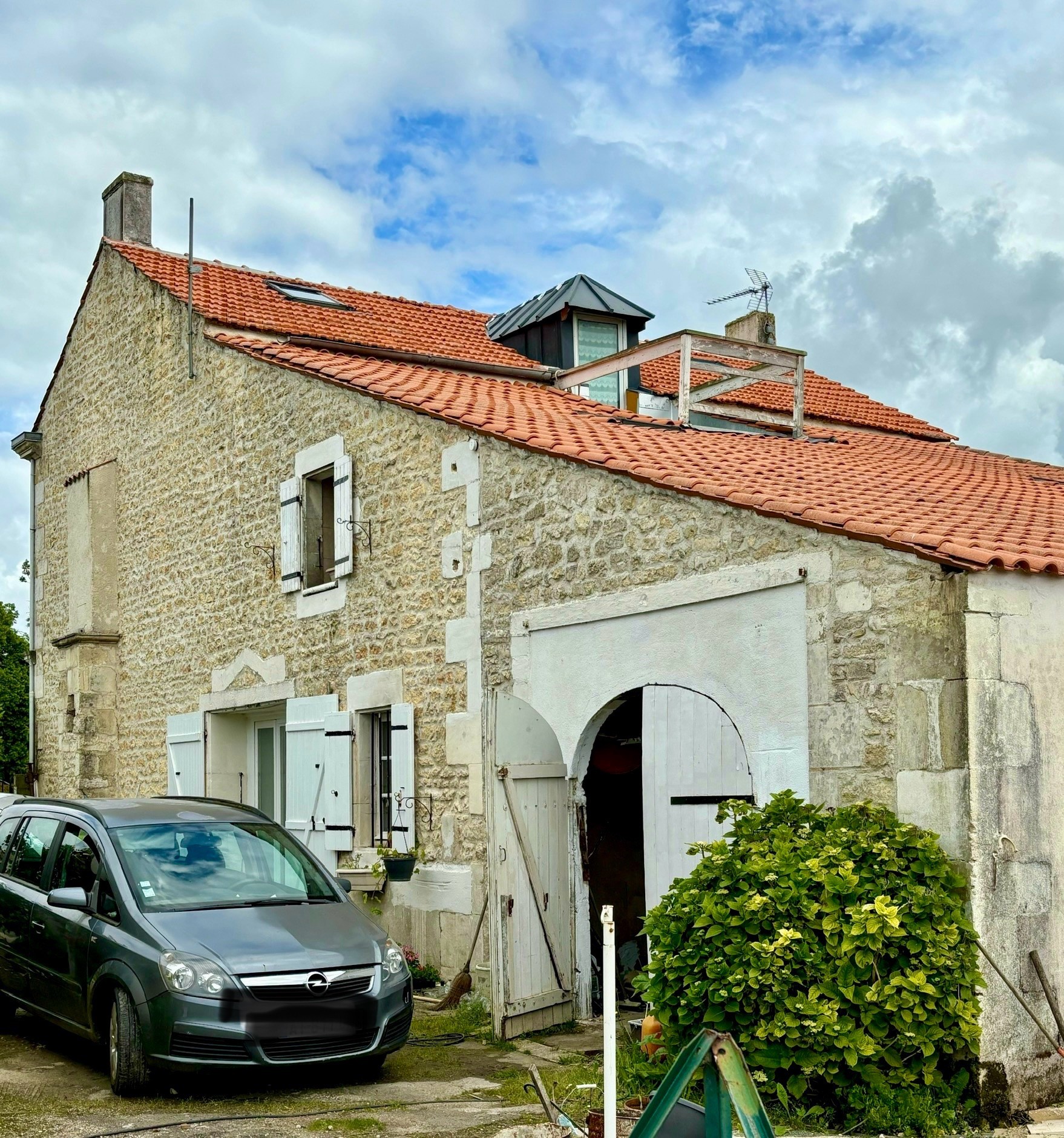 Vente Maison à Saint-Hippolyte 9 pièces