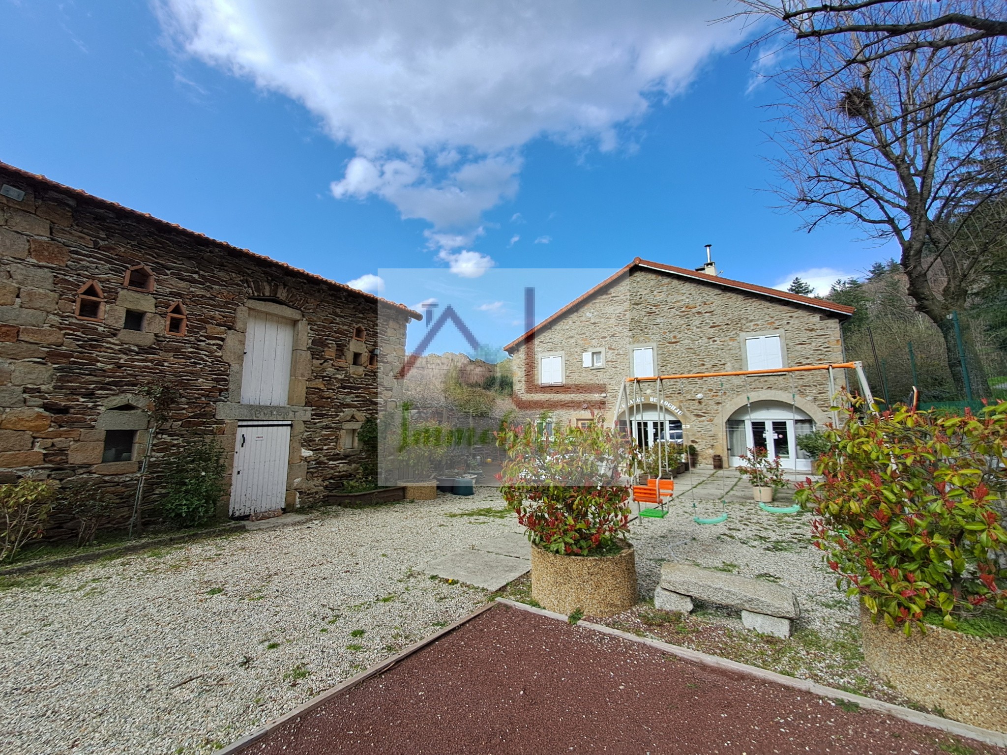 Vente Maison à Villefort 19 pièces