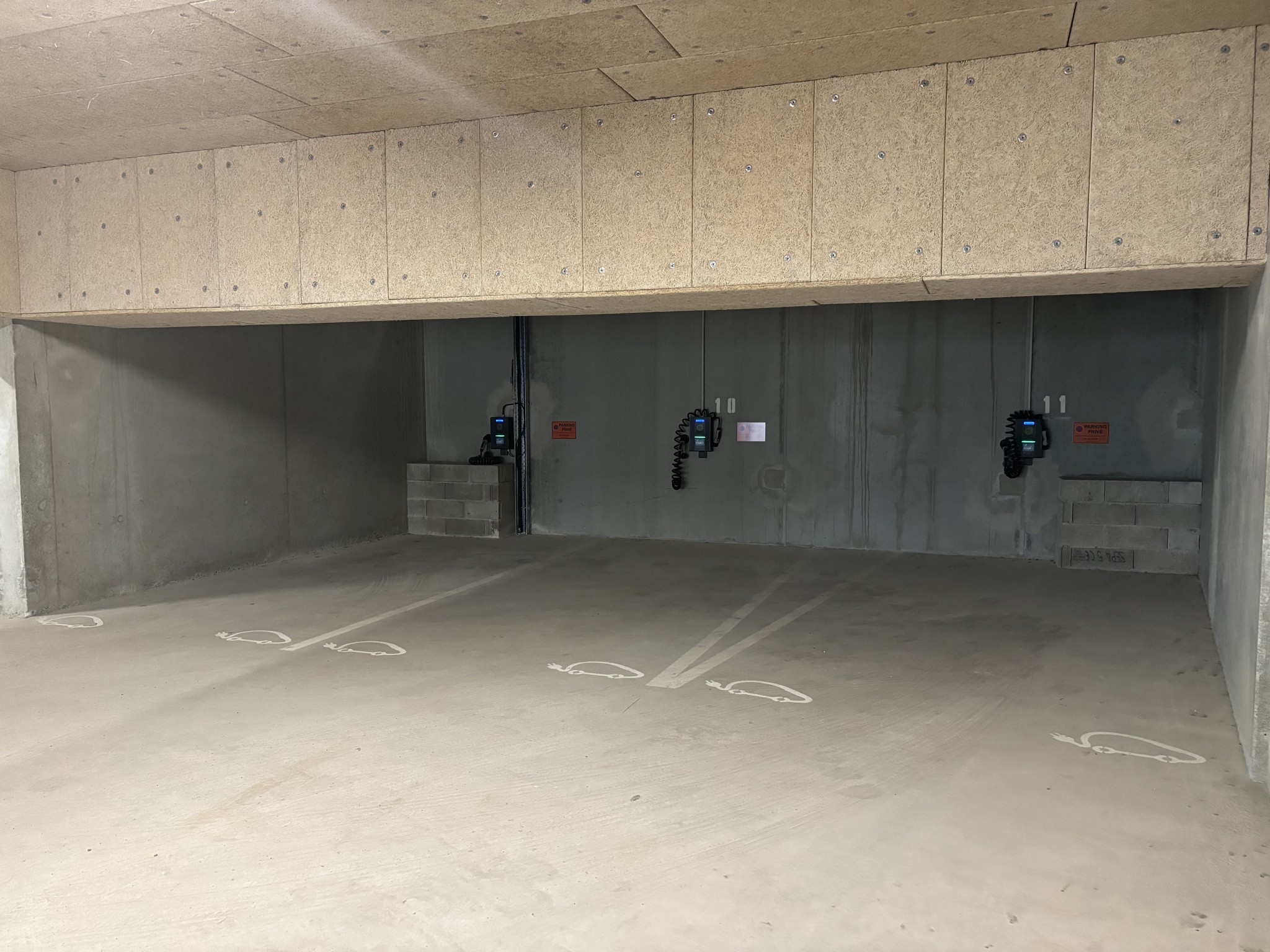 Location Garage / Parking à Saint-Louis 0 pièce