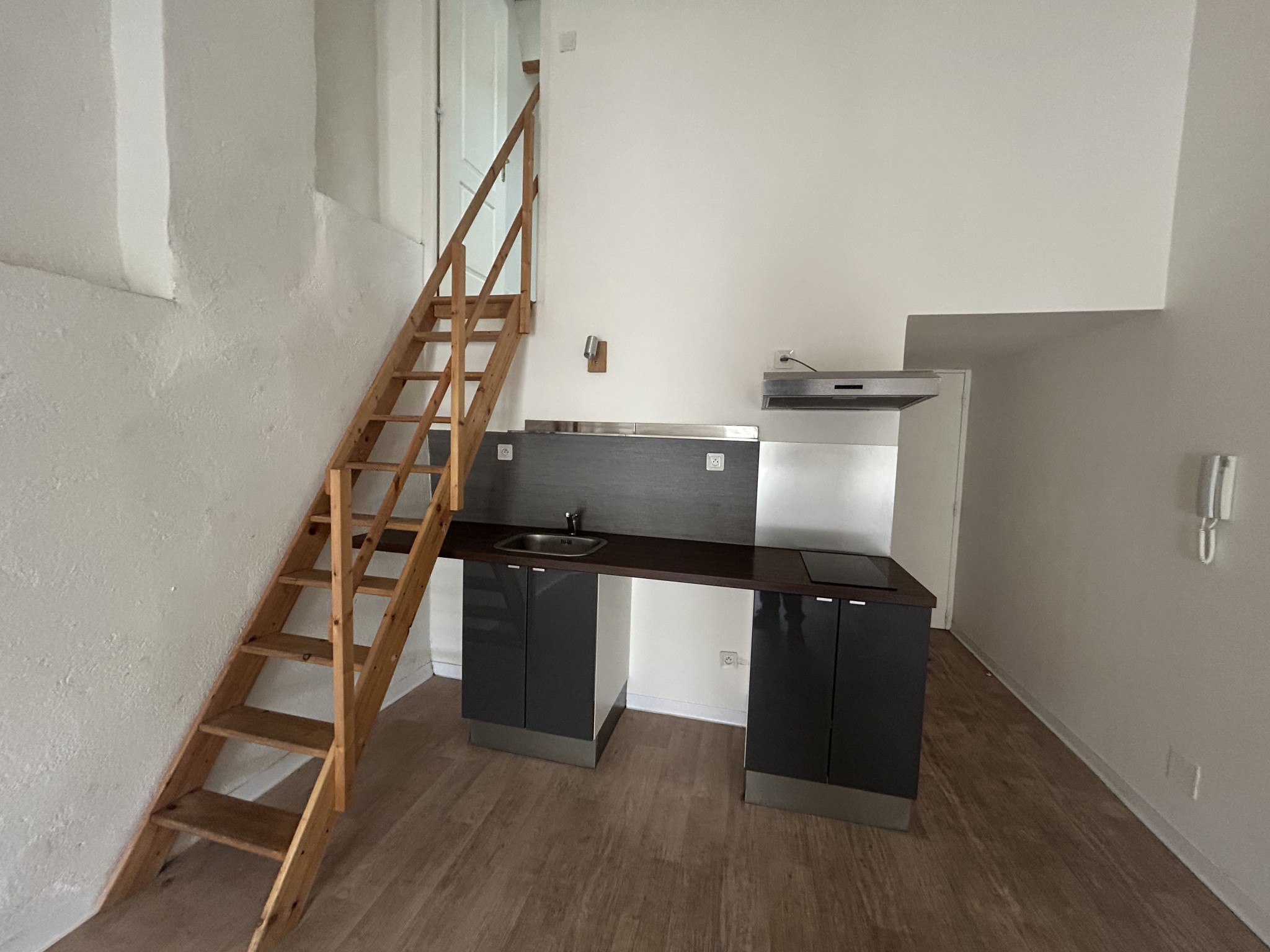 Location Appartement à Nîmes 1 pièce