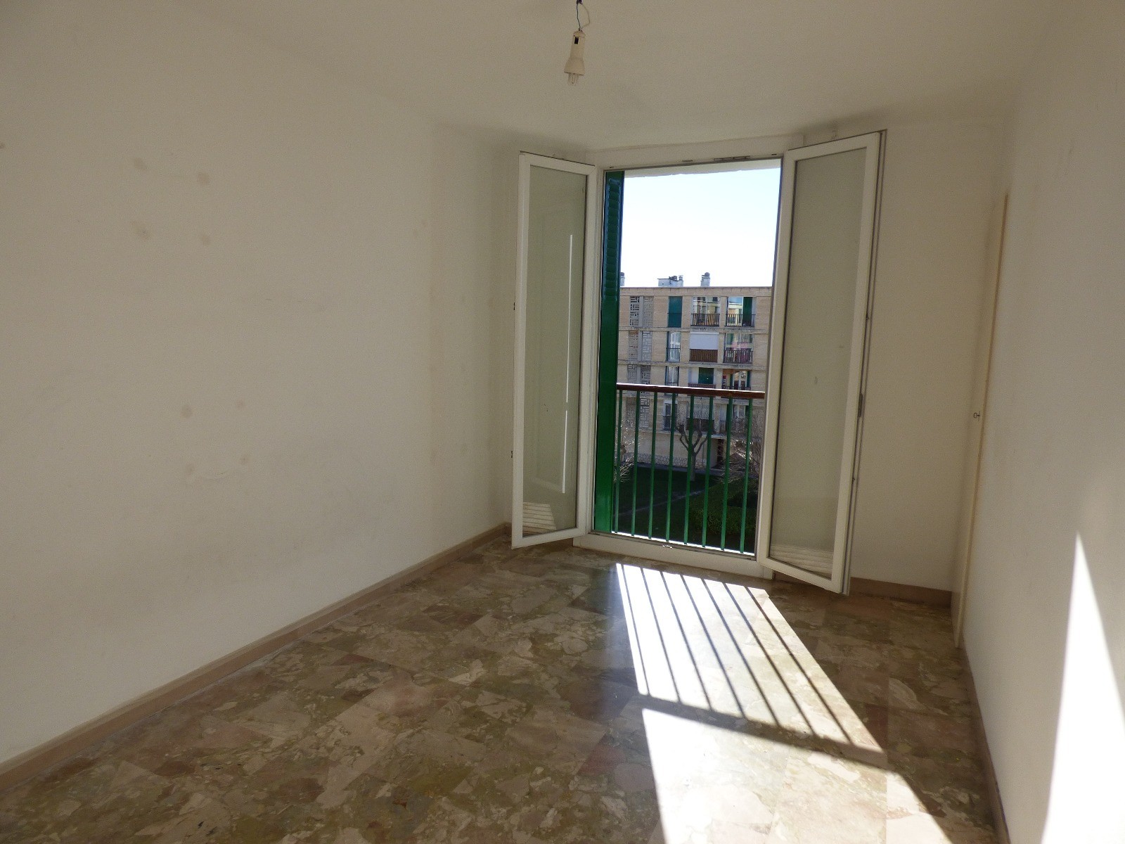 Location Appartement à Marseille 12e arrondissement 3 pièces