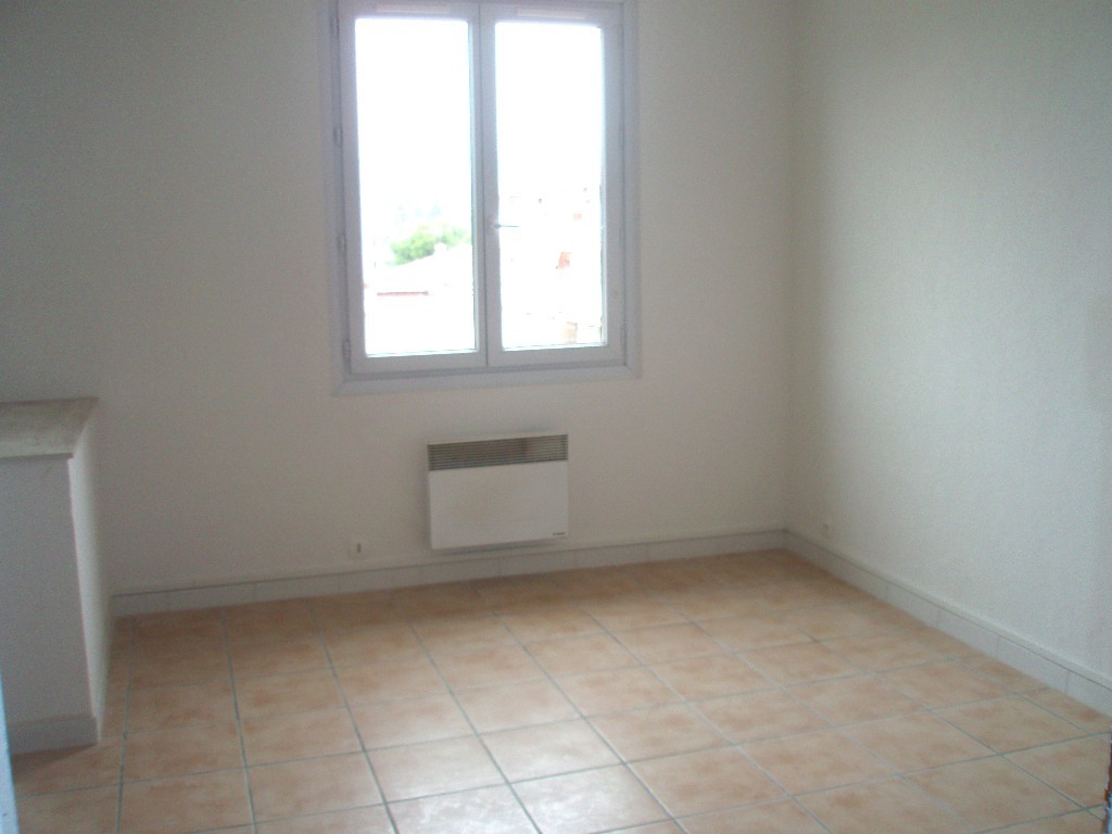 Location Appartement à Cagnes-sur-Mer 1 pièce