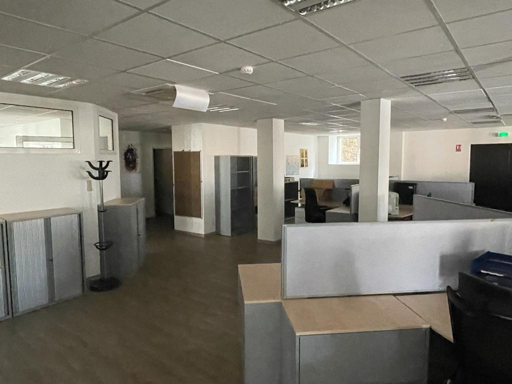 Location Bureau / Commerce à Annonay 0 pièce