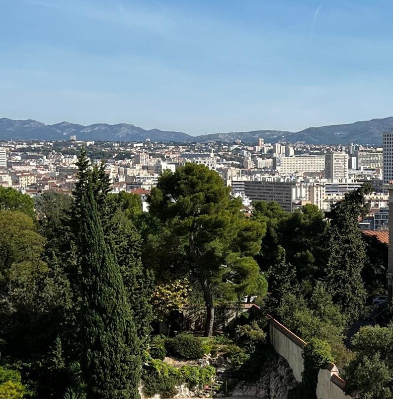 Vente Appartement à Marseille 8e arrondissement 4 pièces