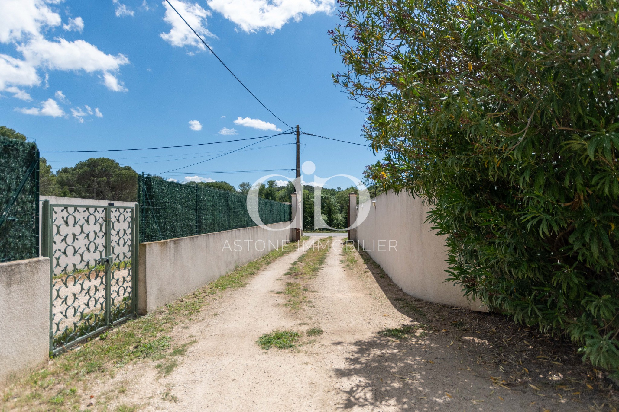 Vente Terrain à Ventabren 0 pièce