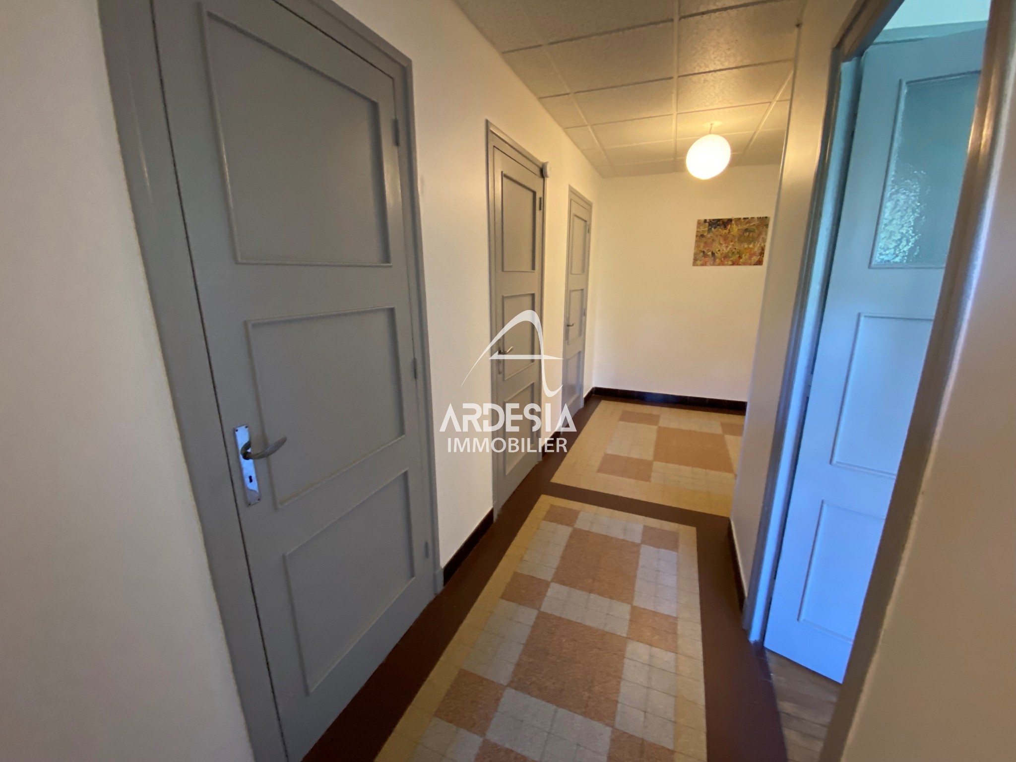 Vente Appartement à Saint-Avre 5 pièces