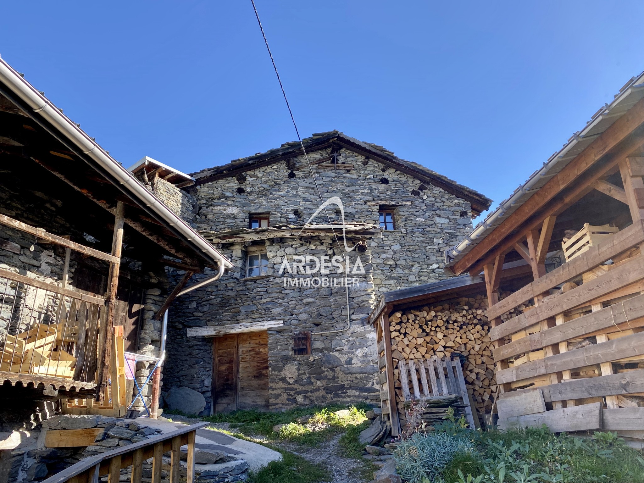 Vente Maison à Saint-Michel-de-Maurienne 4 pièces