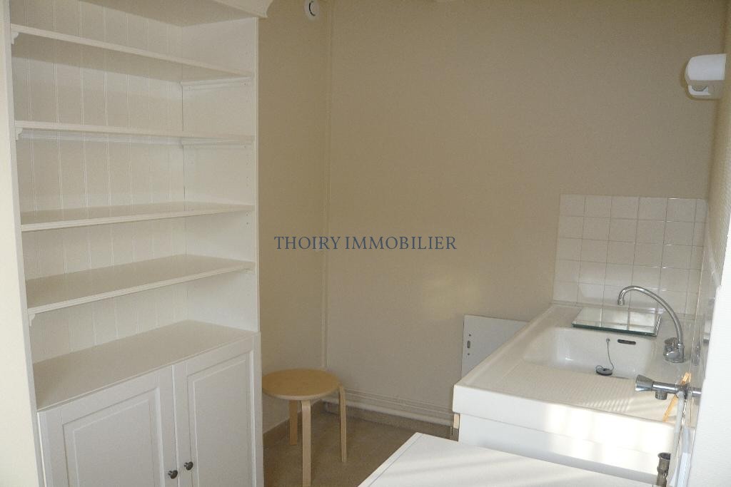 Location Appartement à Thoiry 1 pièce