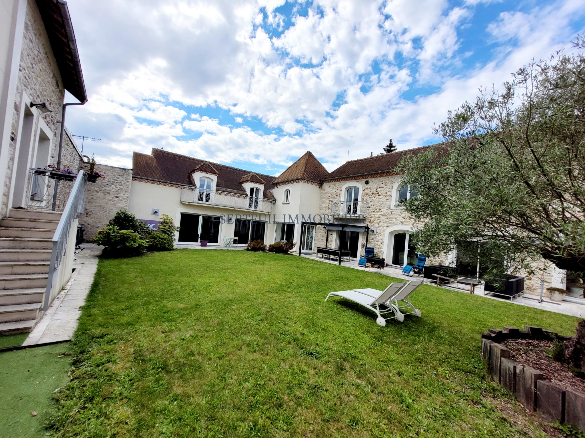 Vente Maison à Thoiry 12 pièces