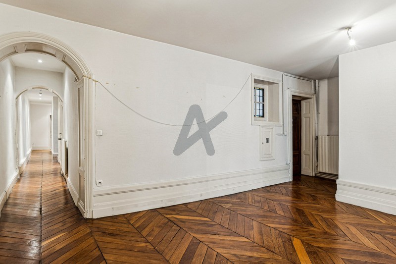 Vente Appartement à Lyon 6e arrondissement 5 pièces