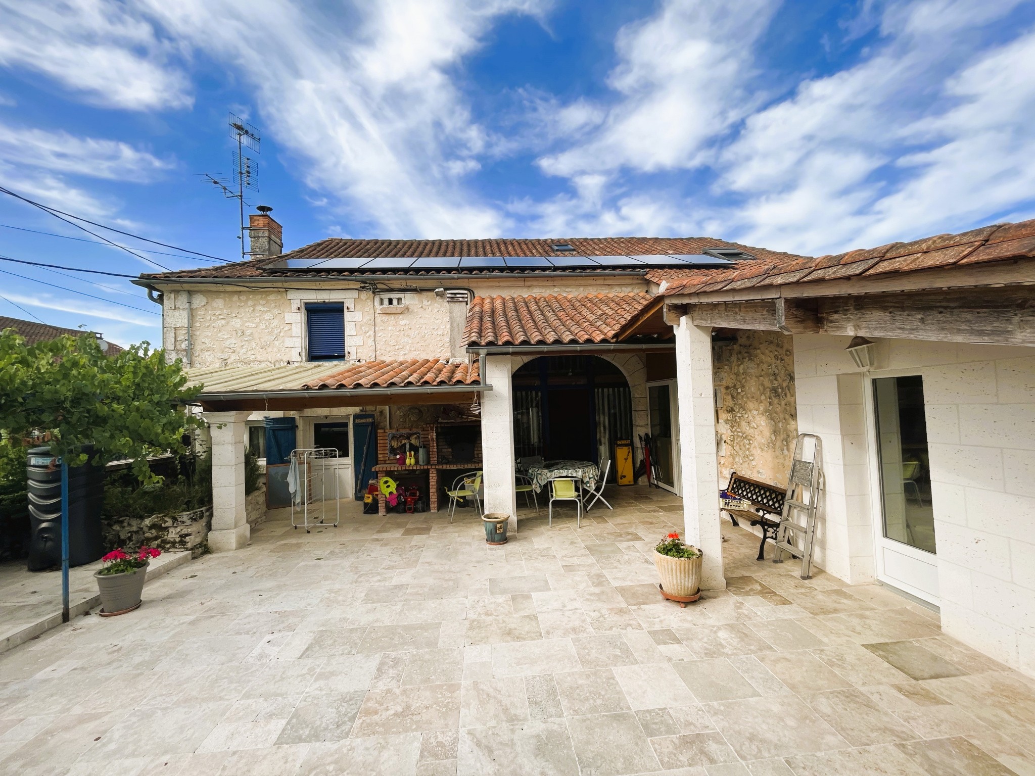 Vente Maison à Léguillac-de-Cercles 9 pièces