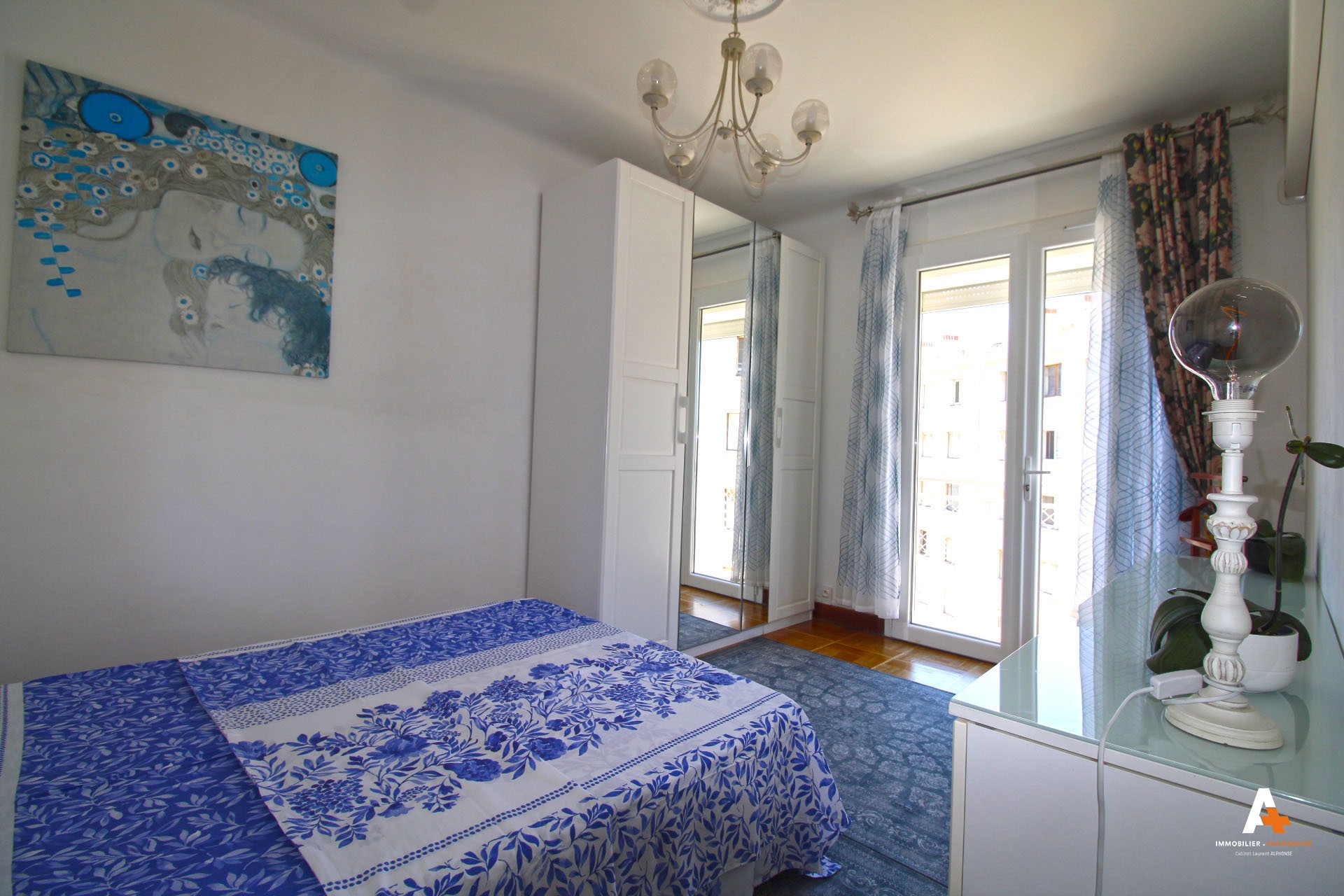 Location Appartement à Marseille 8e arrondissement 3 pièces