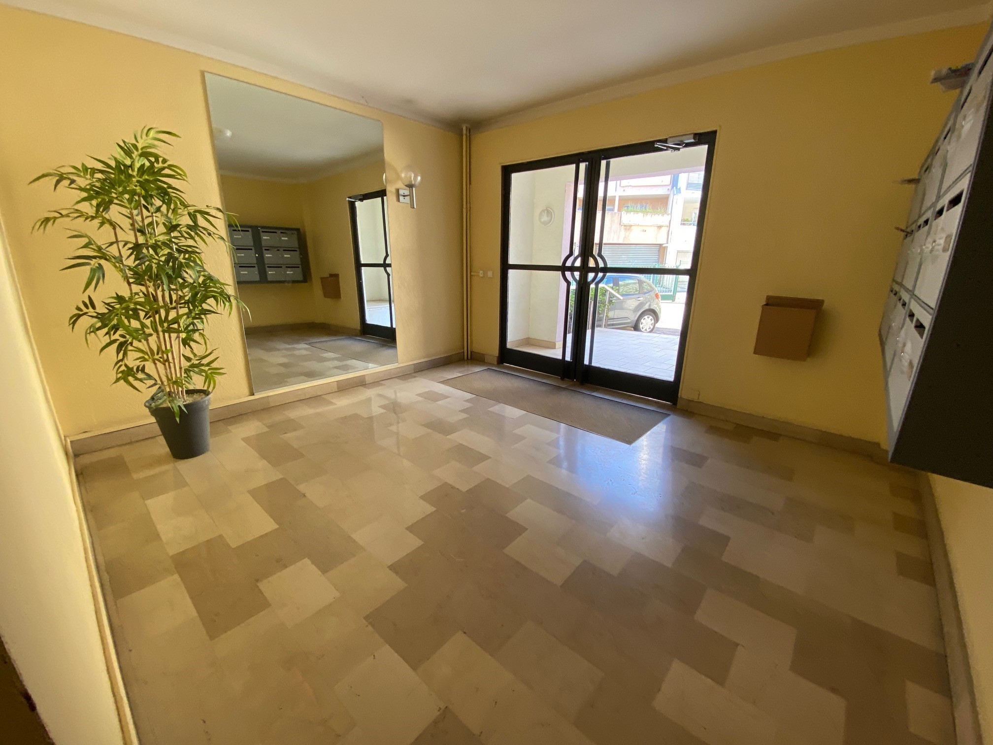 Vente Appartement à Nîmes 2 pièces