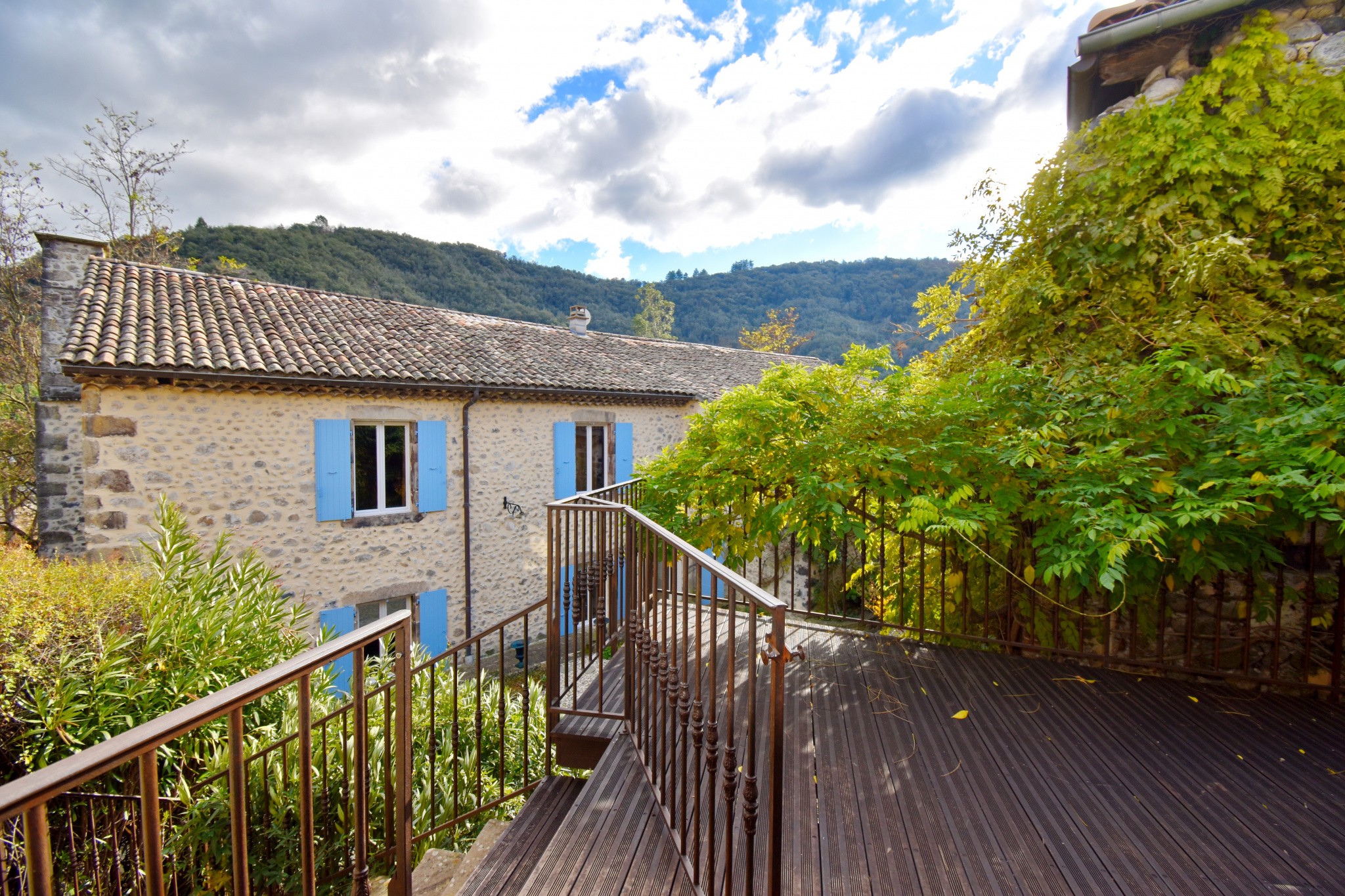 Vente Maison à Pont-de-Labeaume 35 pièces