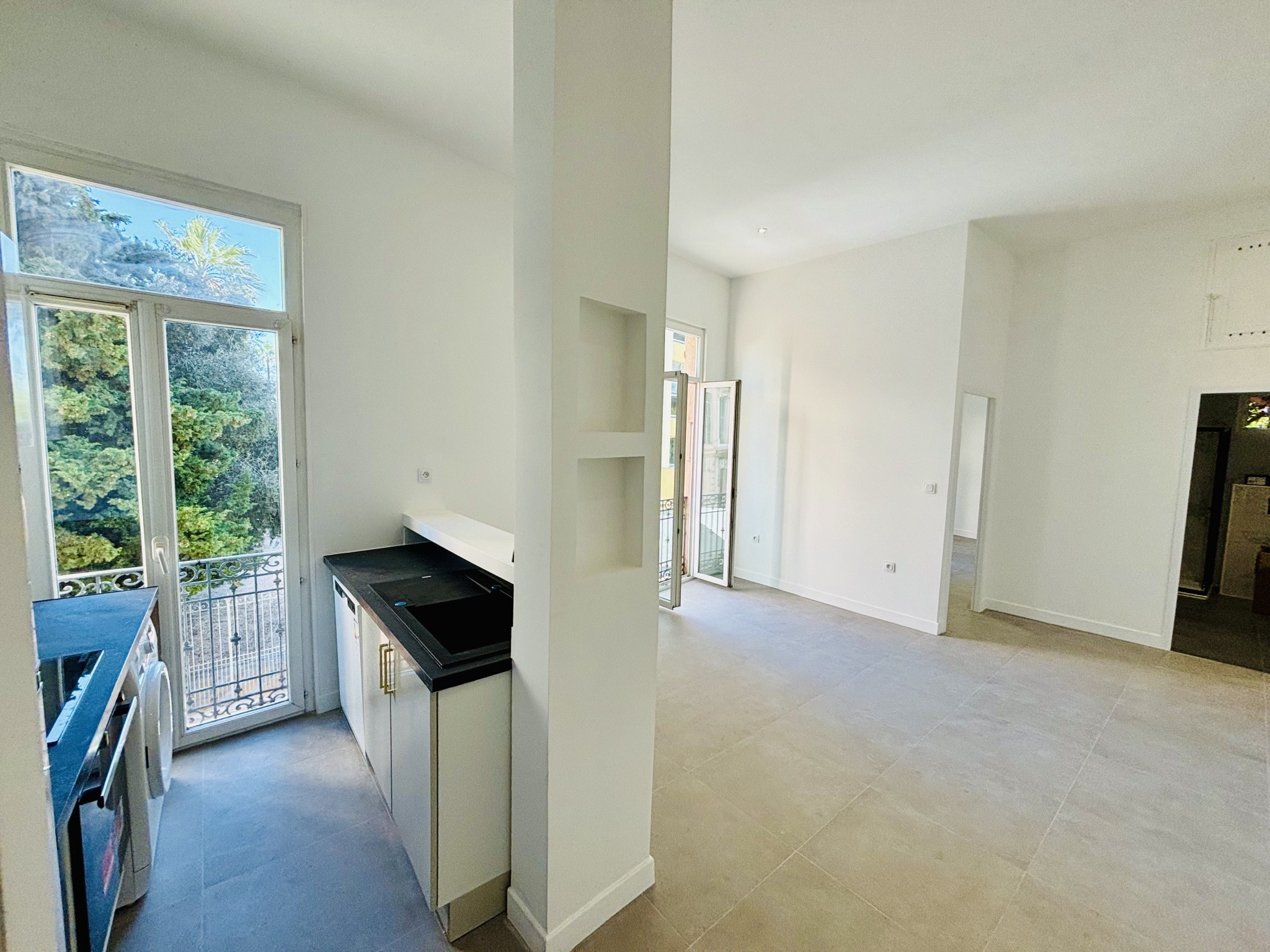 Location Appartement à Beaulieu-sur-Mer 2 pièces