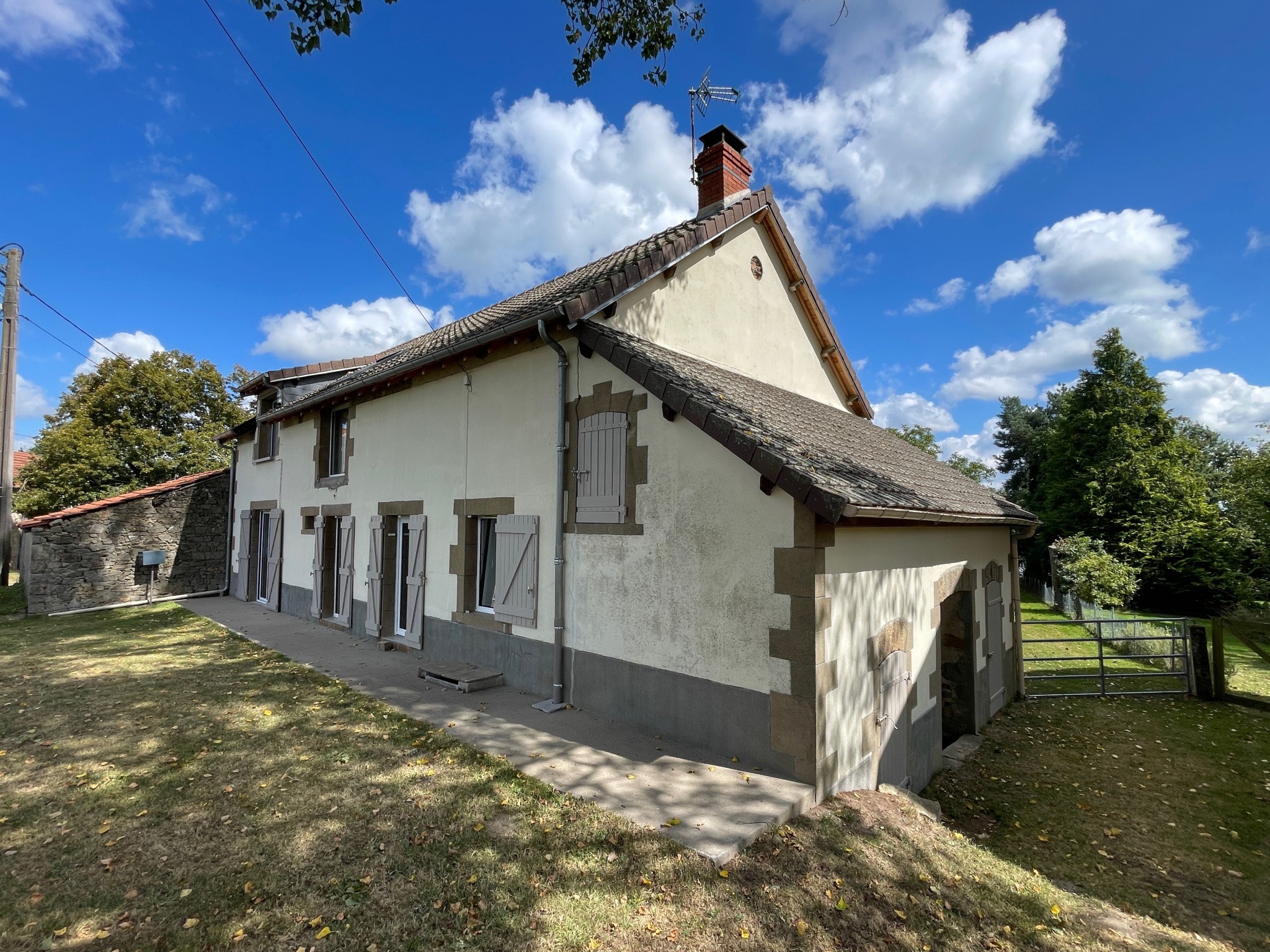 Vente Maison à Saint-Marcel-en-Marcillat 5 pièces