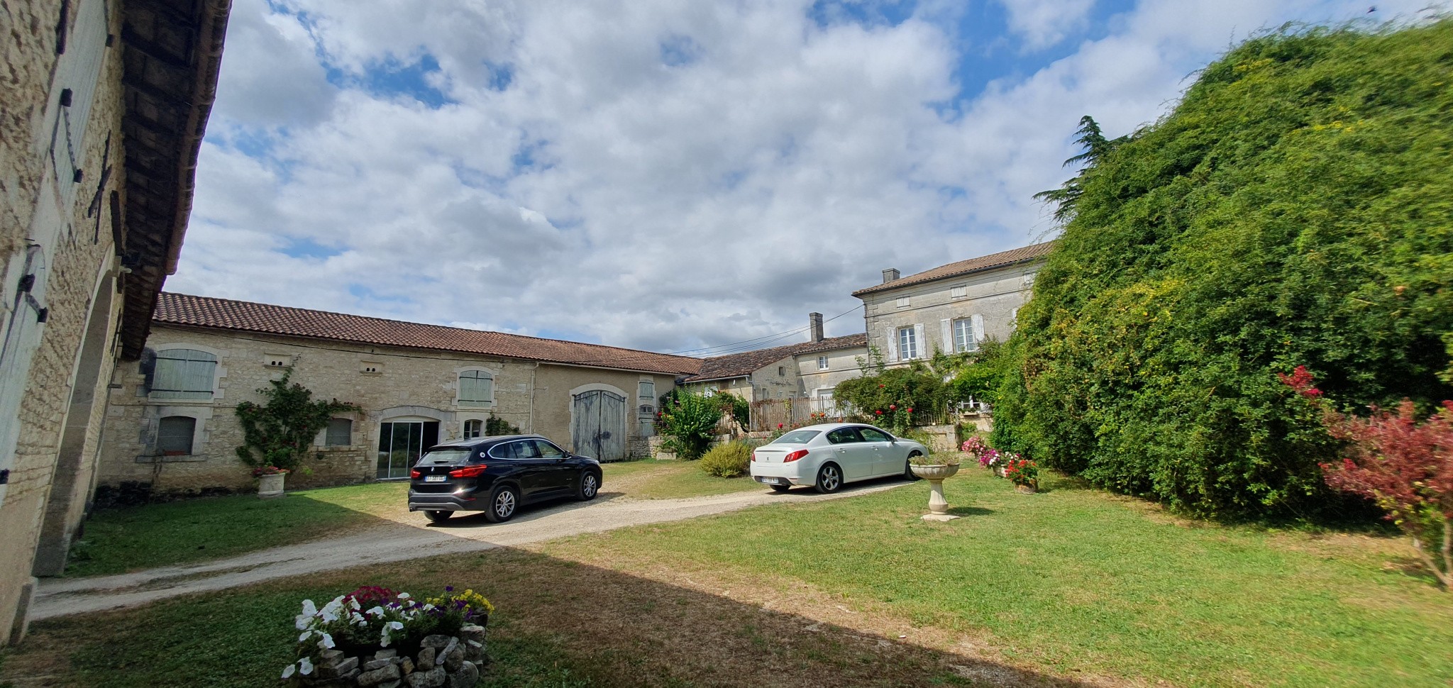 Vente Maison à Bassac 9 pièces