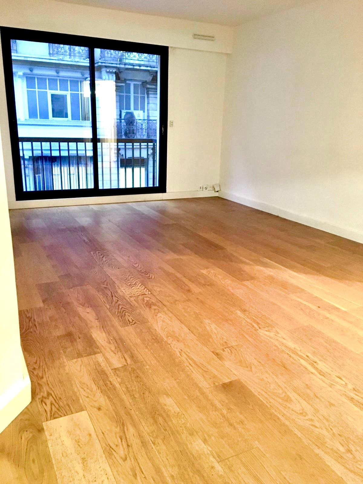 Location Appartement à Paris Vaugirard 15e arrondissement 2 pièces