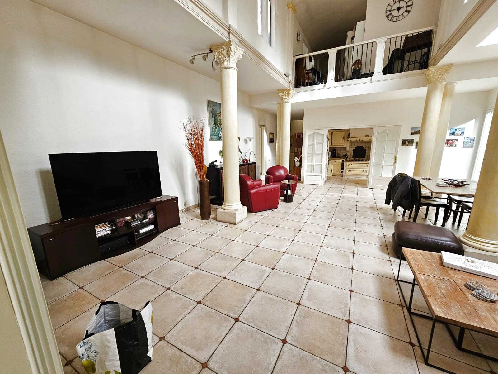 Vente Maison à Marseille 6e arrondissement 6 pièces