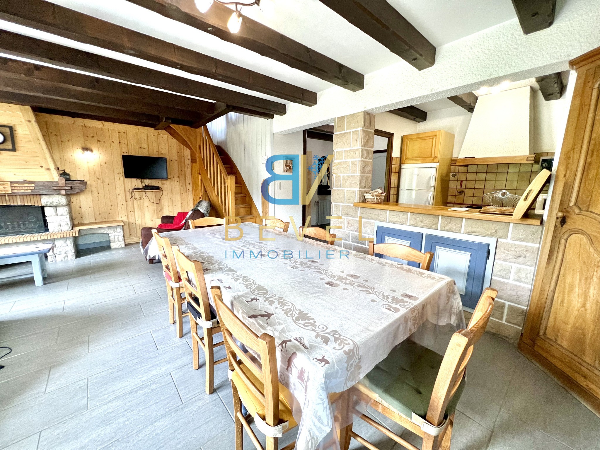 Vente Maison à Fontcouverte-la-Toussuire 12 pièces