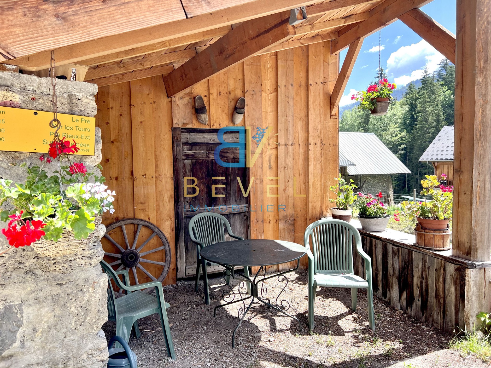 Vente Maison à Saint-Jean-d'Arves 6 pièces