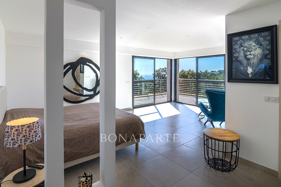 Vente Maison à Roquebrune-sur-Argens 7 pièces