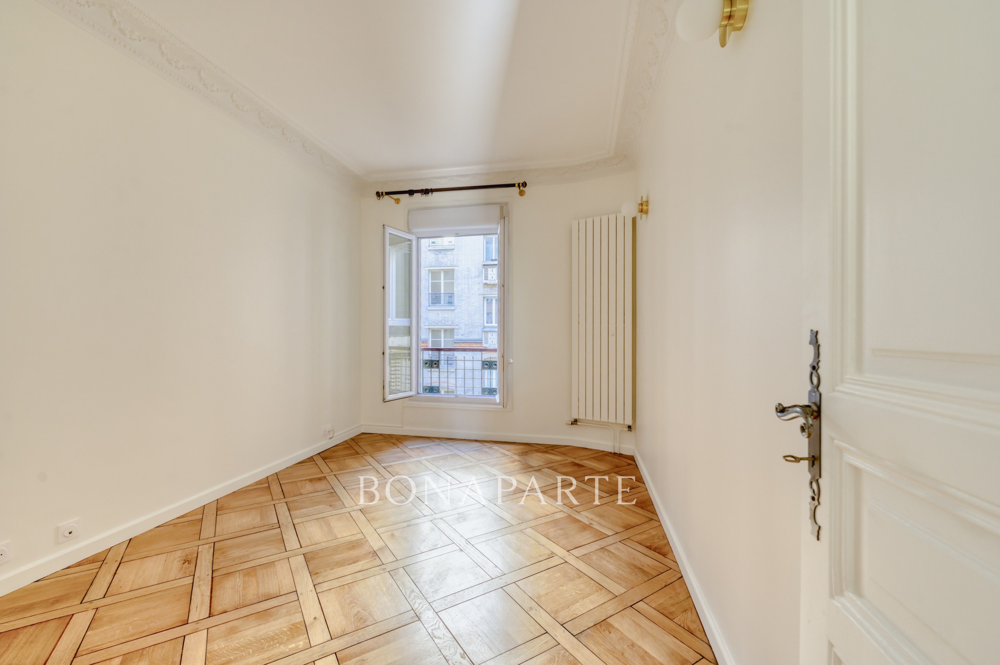 Vente Appartement à Paris Butte-Montmartre 18e arrondissement 3 pièces