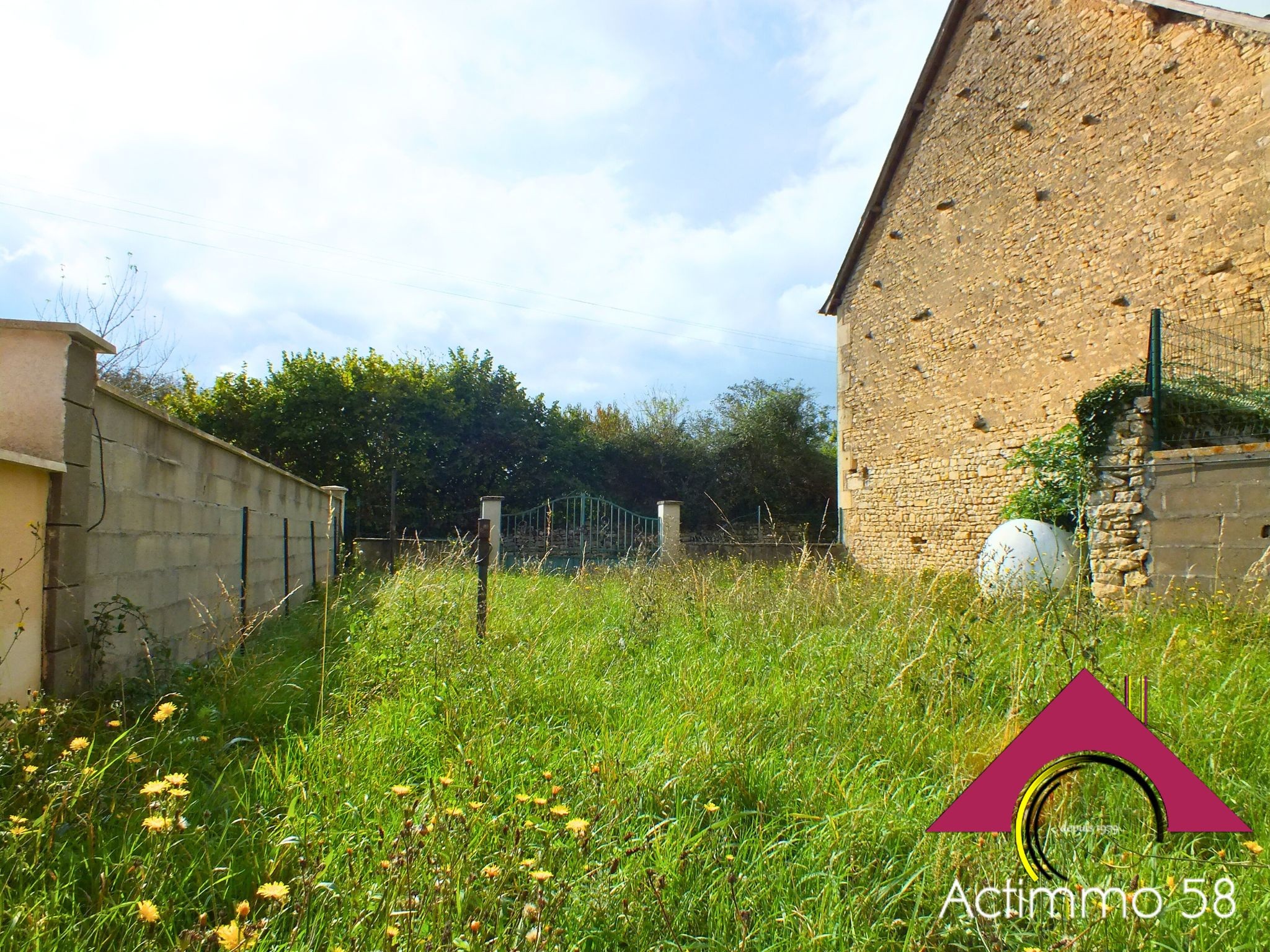 Vente Maison à Nérondes 3 pièces