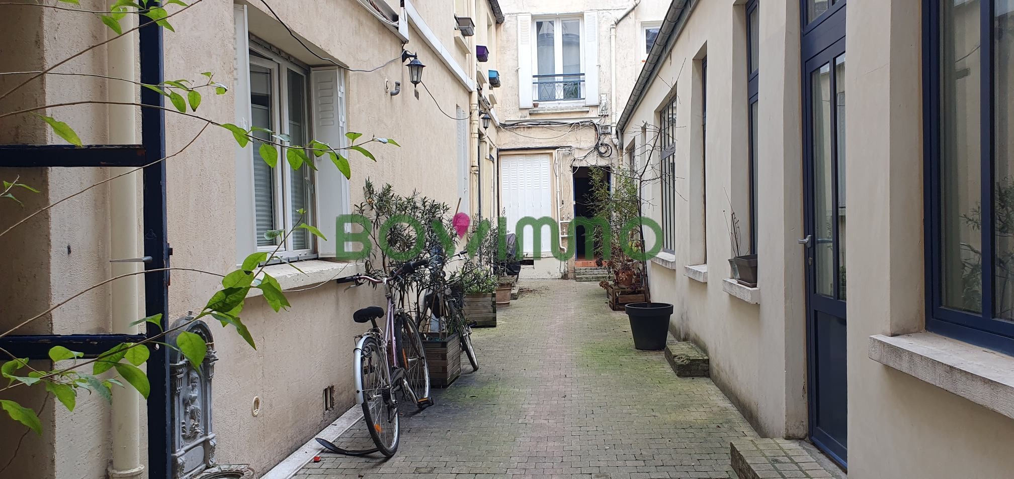 Location Appartement à Paris Ménilmontant 20e arrondissement 1 pièce