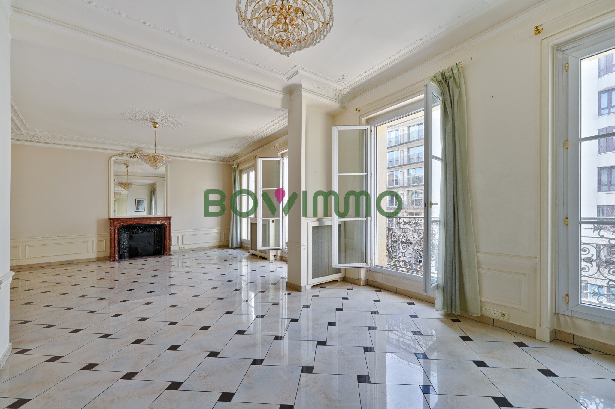 Vente Appartement à Paris Butte-Montmartre 18e arrondissement 4 pièces