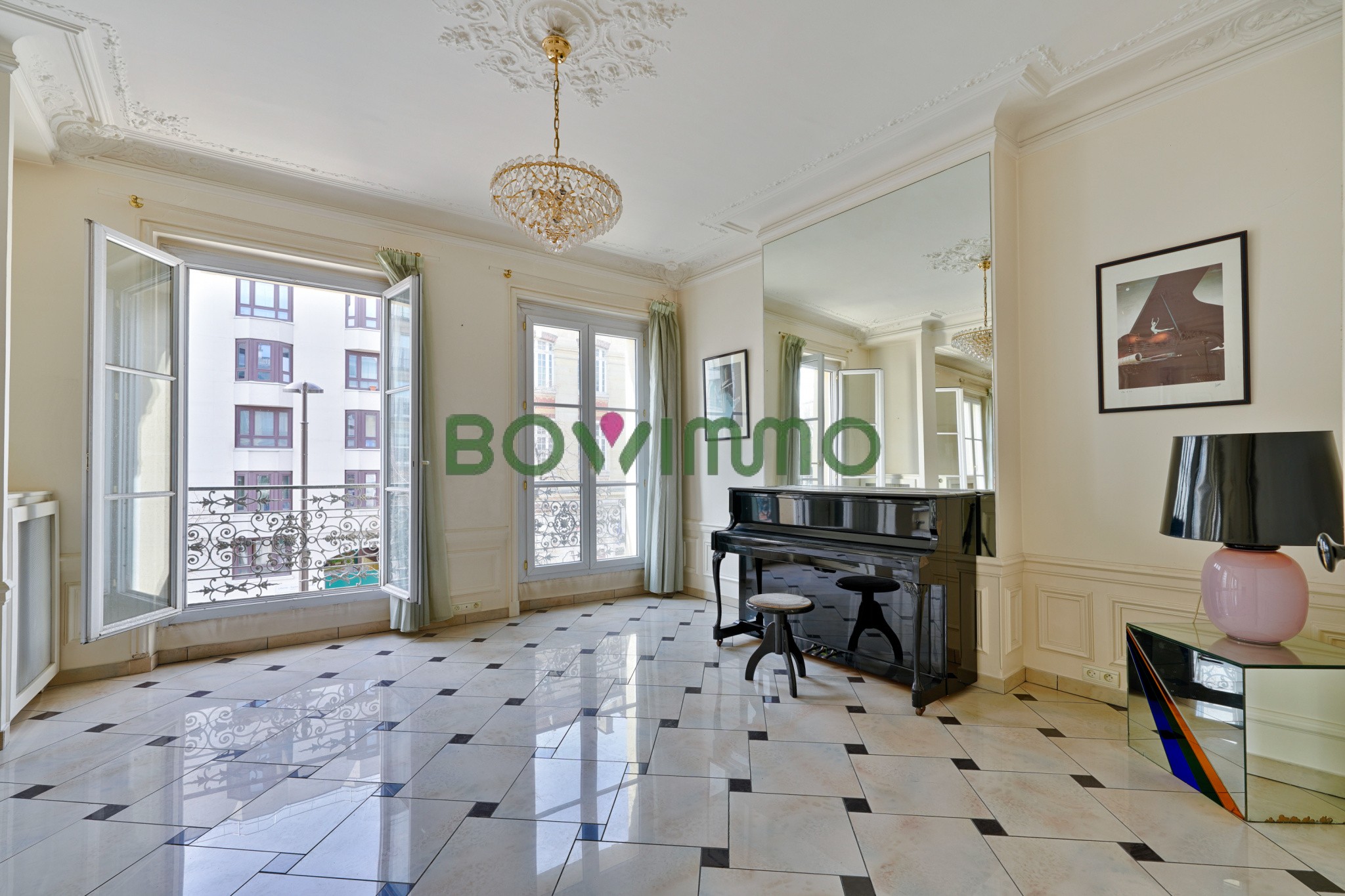 Vente Appartement à Paris Butte-Montmartre 18e arrondissement 4 pièces