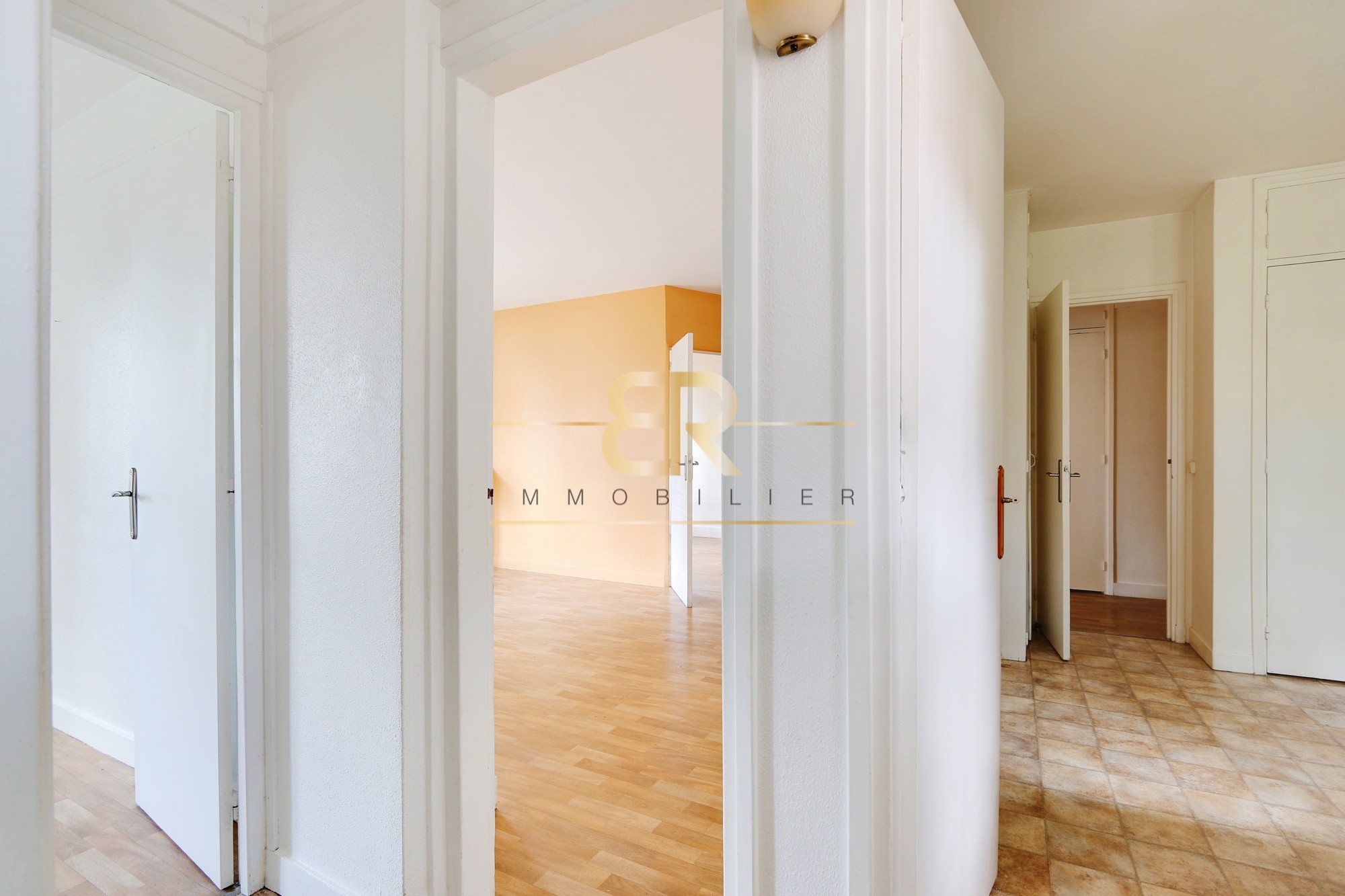 Vente Appartement à Paris Ménilmontant 20e arrondissement 3 pièces