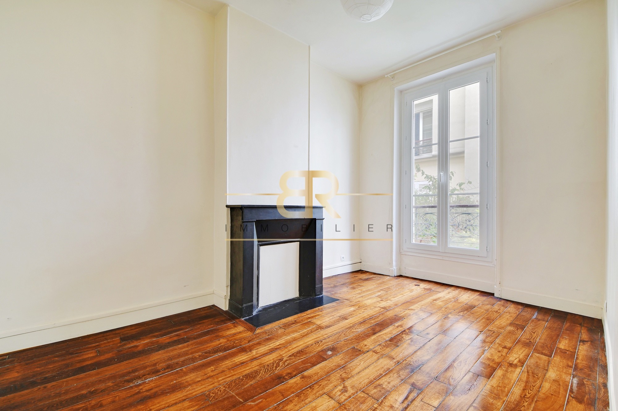 Vente Appartement à Paris Butte-Montmartre 18e arrondissement 3 pièces