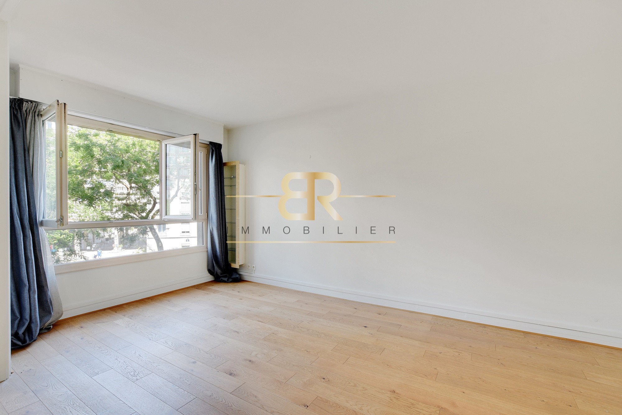 Vente Appartement à Paris Vaugirard 15e arrondissement 3 pièces