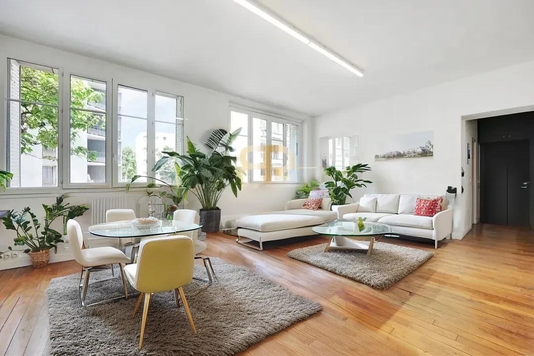 Vente Appartement à Paris Entrepôt 10e arrondissement 4 pièces